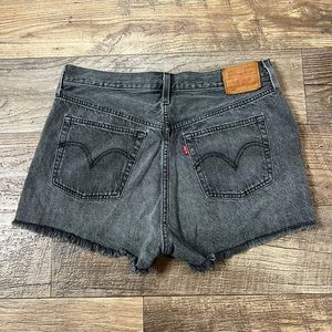 Levi’s jean shorts size 30